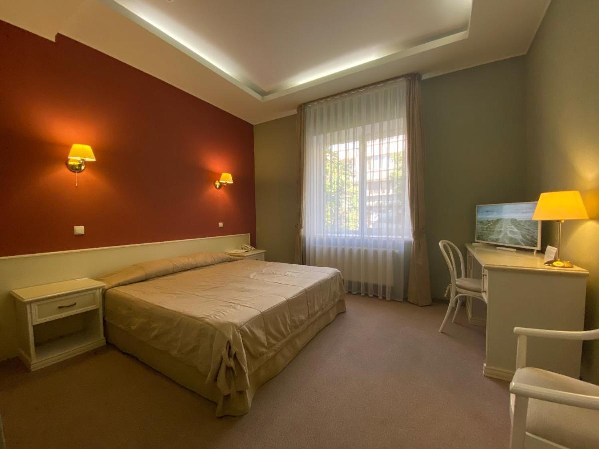 Diligence Hotel Herson Exterior foto